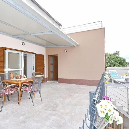 Poljak Apartment