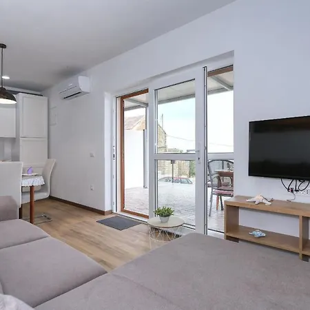 Poljak Apartment