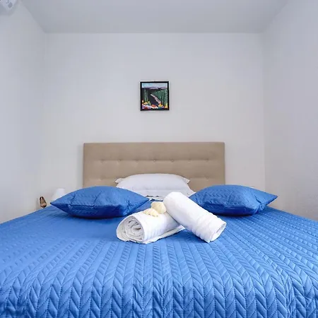 Apartment Poljak *