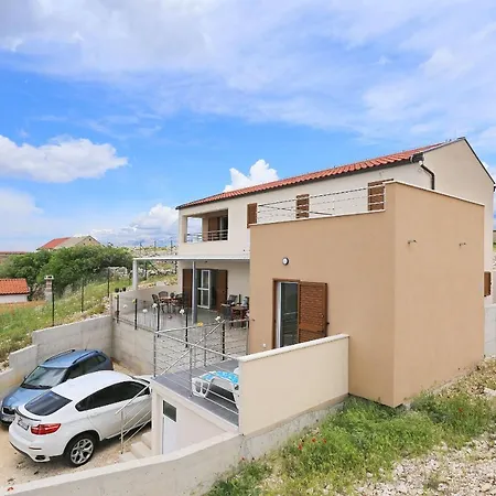 Poljak Apartment
