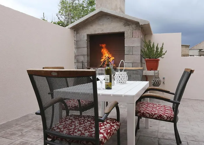 Apartament Poljak *
