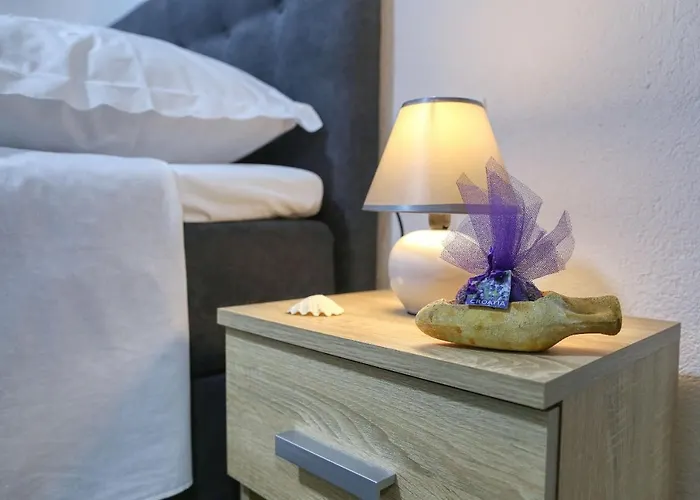 아파트 Poljak 르티나