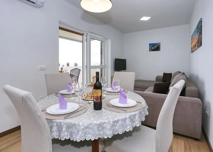 Apartament Poljak *