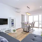 Apartament Poljak