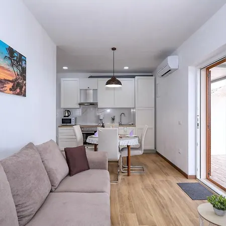Poljak Apartament Rtina