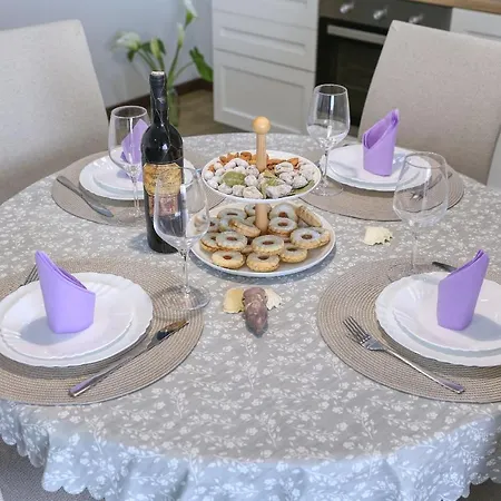 Poljak Apartment *