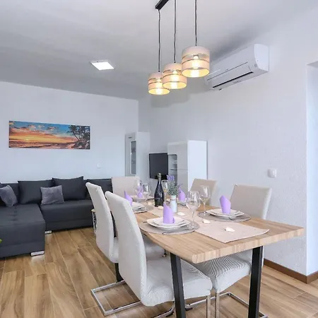 Apartament Poljak