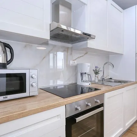 Poljak Apartman *